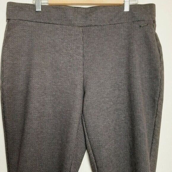 LAURA Pull-on Dress Crop Pants Subtle Check Pattern PLUS Sz 16 - Picture 3 of 10